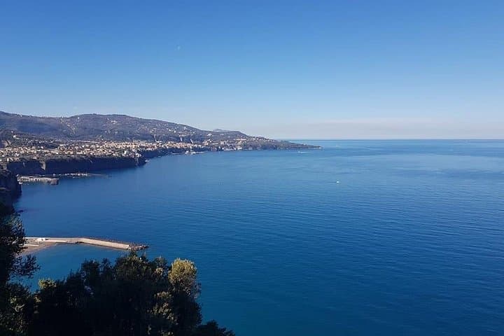 Private transfer from Rome to Sorrento