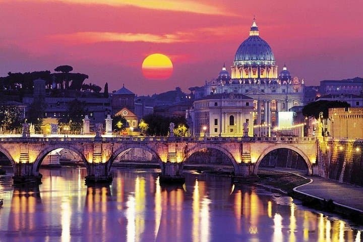 Transfer from Rome center to Fiumicino airport with van