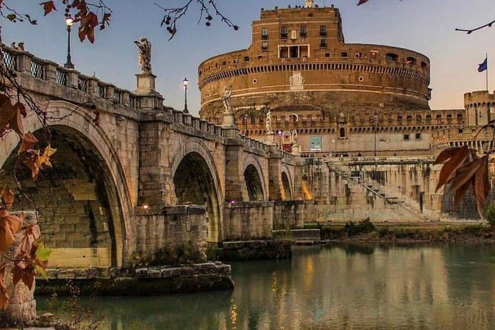 Transfer from Rome center to Fiumicino airport with van