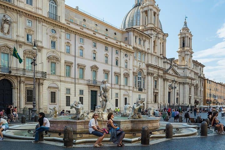 Rome city walking tour spanish steps Trevi Fountain Piazza Navona