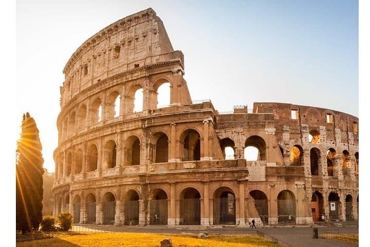 Colosseum Arena Floor Guided Tour, Roman Forum & Palatine hill