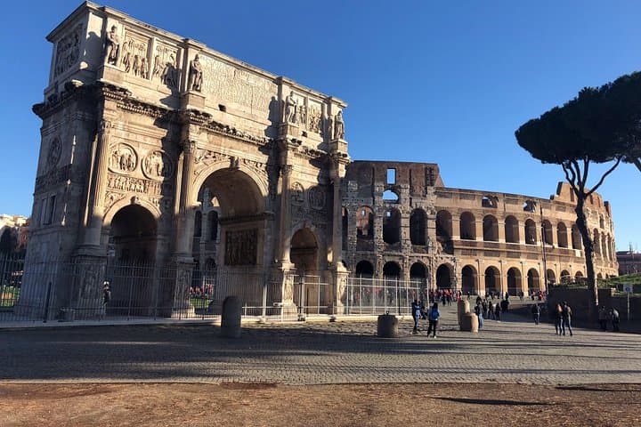 Rome by Night (2hrs) private and customizable tour