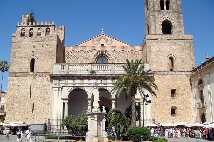 MONREALE TOUR