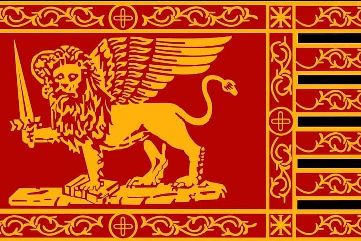 In Christian iconography, in the history of art and in popular costume, the lion and the various heraldic attributes depict the virtues of Venice.
-