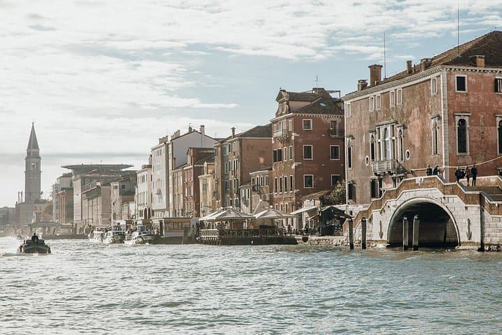 Murano Burano Islands Boat Tour Glass Factory & St Erasmo Winery