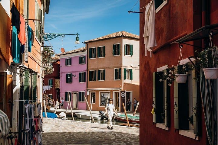Murano Burano Islands Boat Tour Glass Factory & St Erasmo Winery