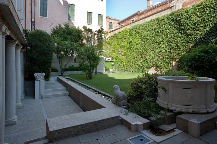 The places of Carlo Scarpa in Venice