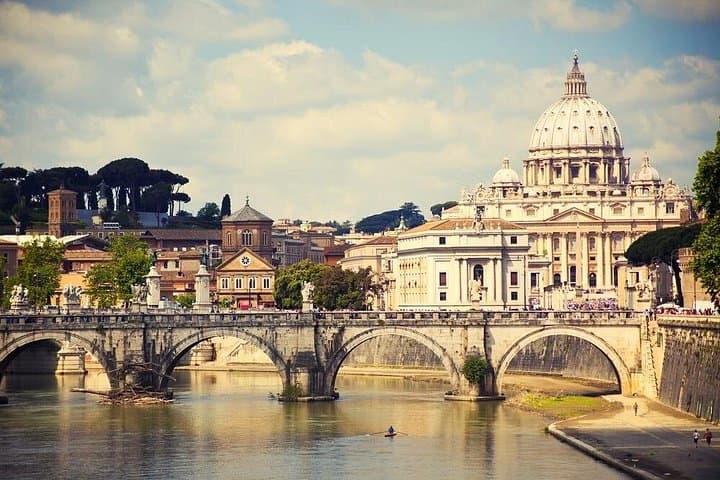 Civitavecchia Cruise Port to Rome with private City Tour
