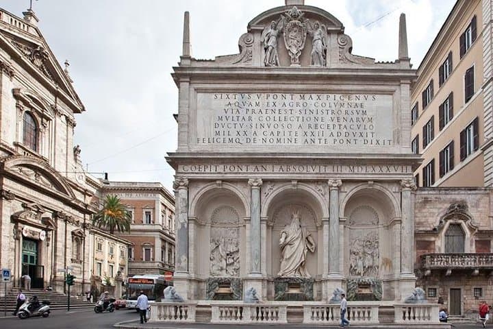 The Roman Fountains Tour