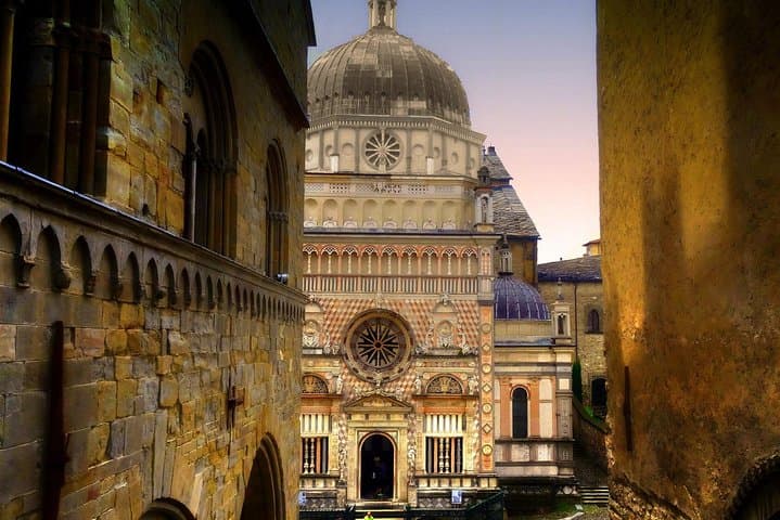 Bergamo: 2.5-hour private walking tour of the Upper Town