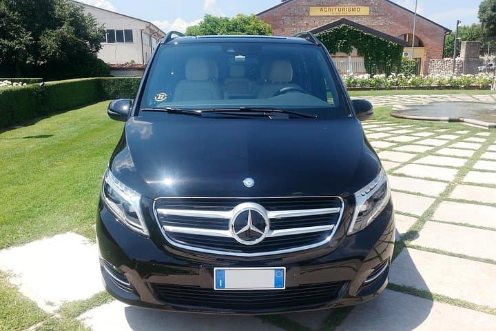 Private Luxury Transfer from Verona to Malpensa airport (MPX) (or vice versa)