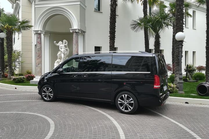 Private Luxury Transfer from Verona to Malpensa airport (MPX) (or vice versa)