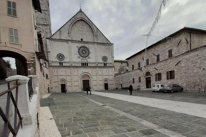 Assisi and Perugia Full Day Tour from Assisi