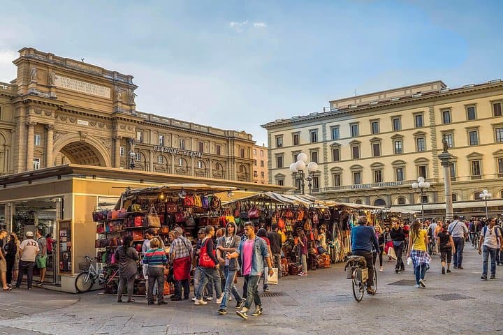 Discover Florence’s most Photogenic Spots with a Local