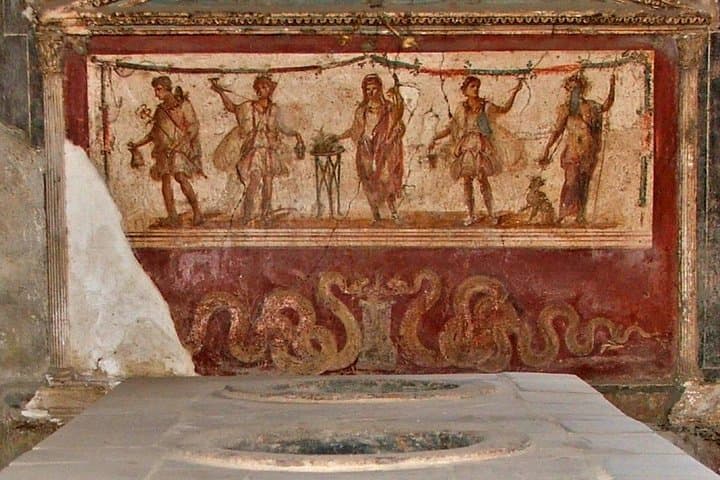 Private Archaeologist service to explore Pompeii's secrets any time ticket incl.