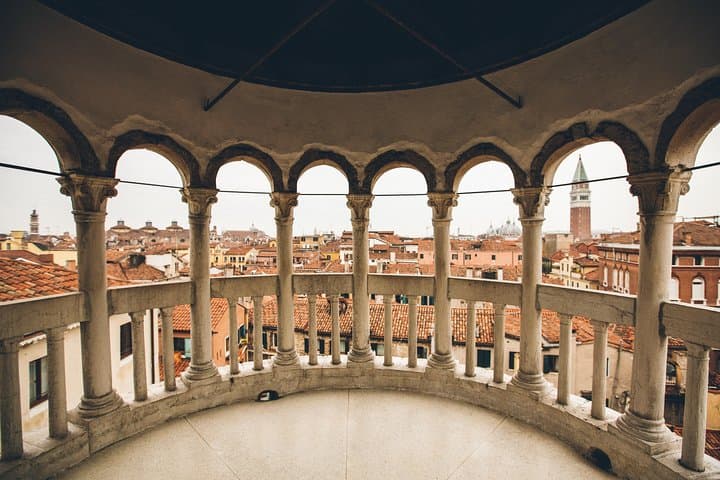 Architectural Venice: Private Tour with a Local Expert