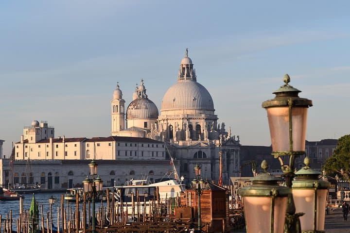 Explore Venice in 90 minutes with a Local