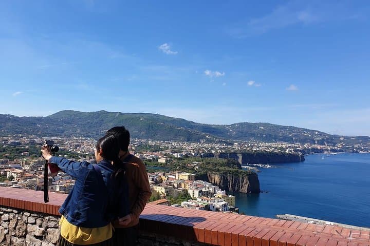 Private Transfer from Rome to Positano or Amalfi Coast or back