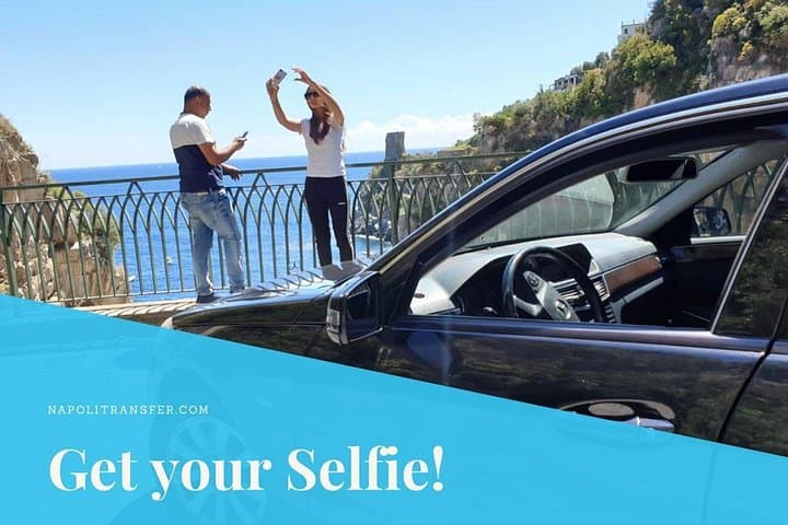 Private transfer from Positano to Naples with Stop in Pompeii (2hours)