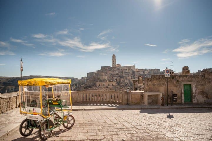 Grand Tour of the Stones in Electric Rickshaw