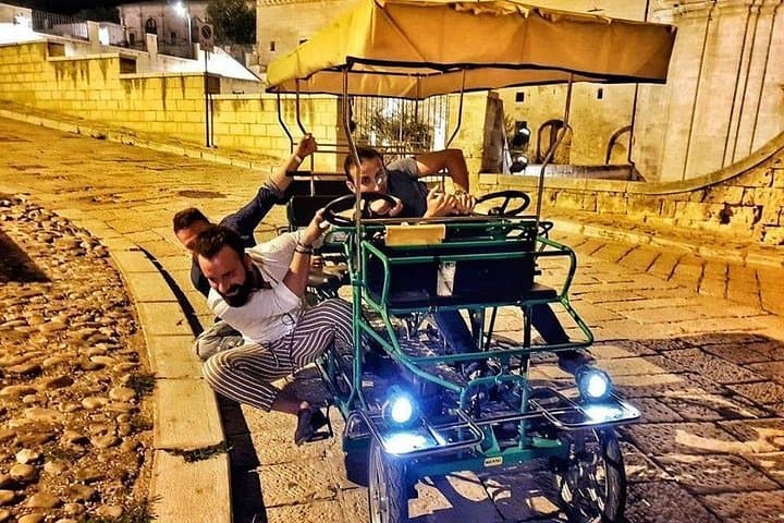 Grand Tour of the Stones in Electric Rickshaw
