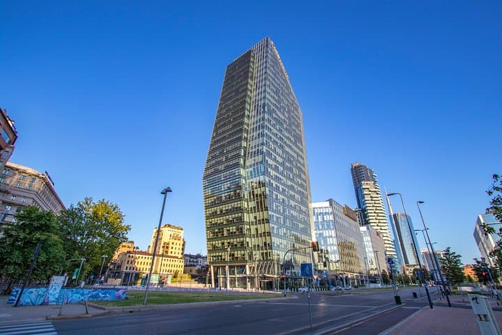 Architectural Milan: Private Tour with a Local Expert