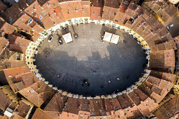Exclusive Private Shore Excursion from Livorno port to Pisa and Lucca