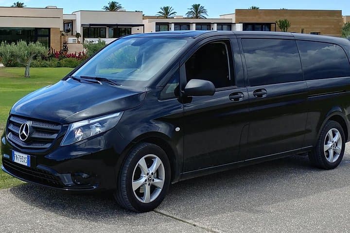 Limousine service in Sicily