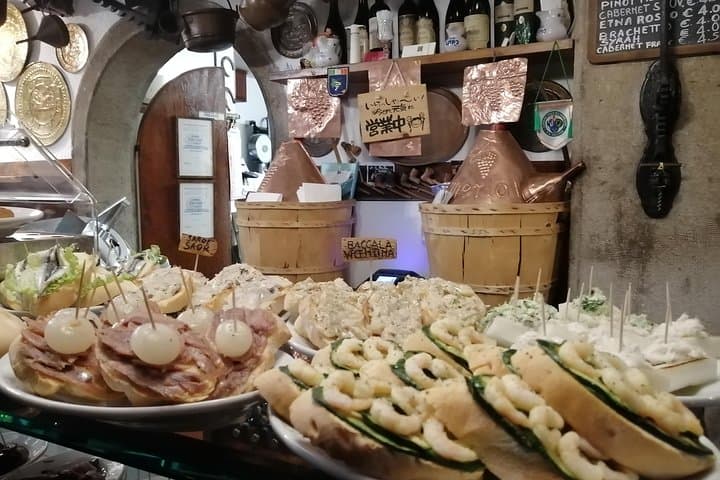 2.5 Hour Street Food Tour of Venice