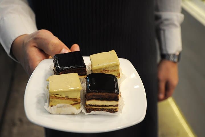 Private Gelato, Pastry and Espresso Walking tour