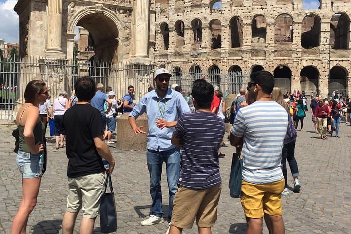 Explaining the Arch of Constantine