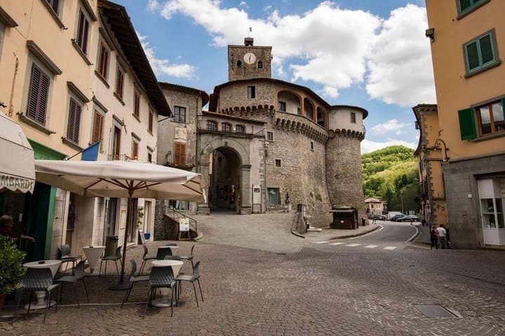 Private Day Trip from Florence to Pisa, Lucca and Vinci