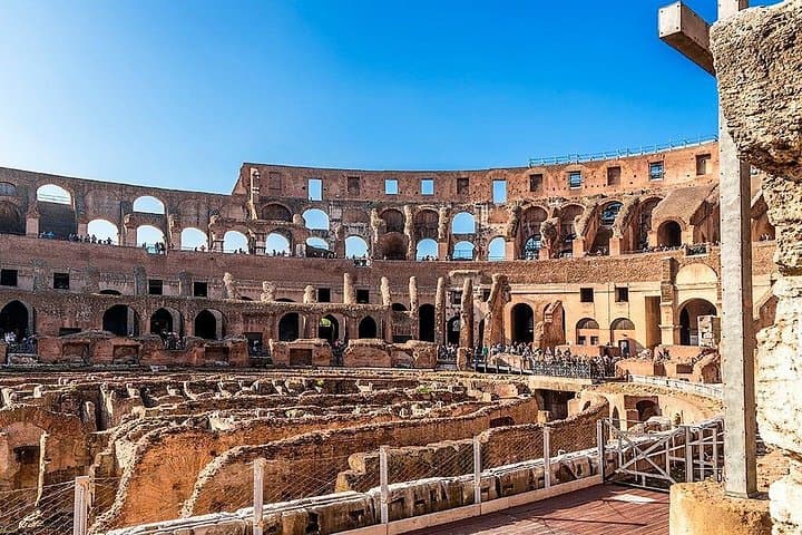 Self Guided Audio Tour-Coliseum & the Gladiator's Legends