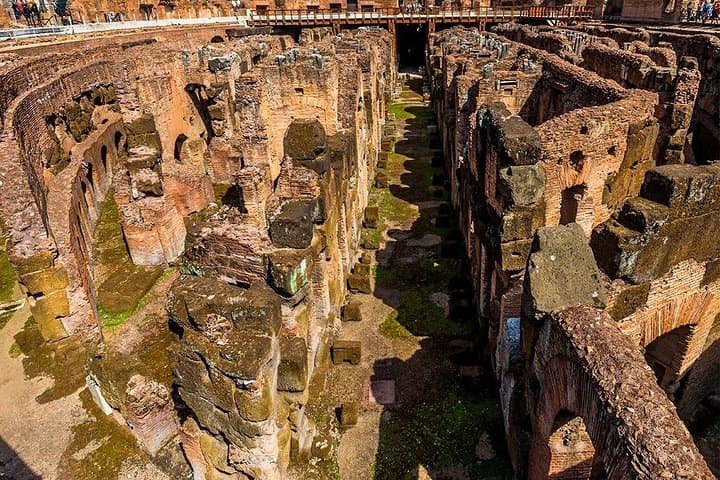 Self Guided Audio Tour-Coliseum & the Gladiator's Legends