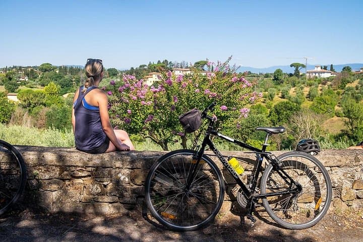 Tuscany Bike Tour with Wine, Oil and Food in the Florentine Hills