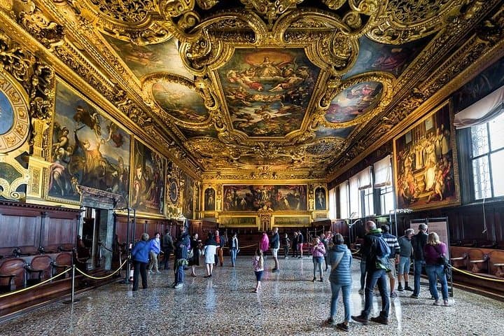 Private St. Mark's Basilica & Doge's Palace Tour with Terrace