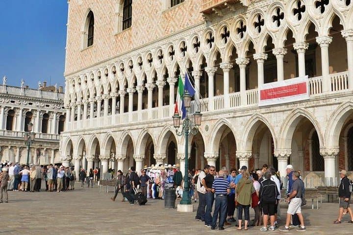 Private St. Mark's Basilica & Doge's Palace Tour with Terrace