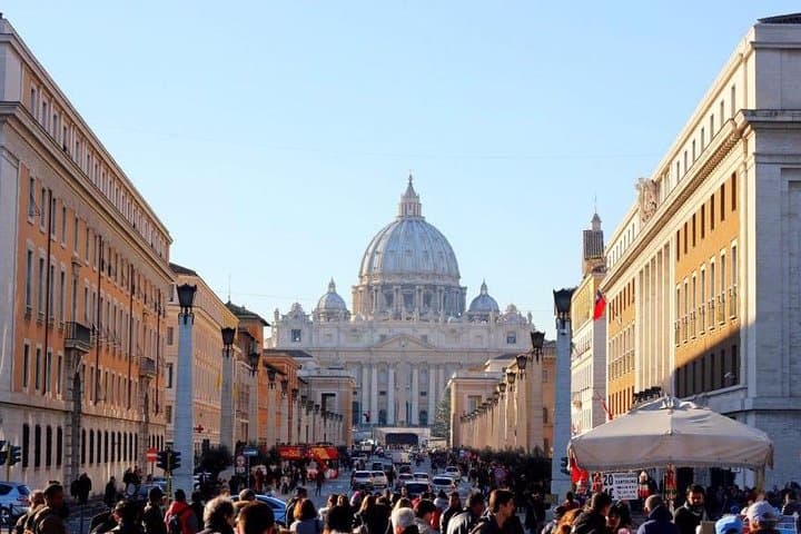 Vatican Museums Sistine Chapel and St. Peter's with pick up