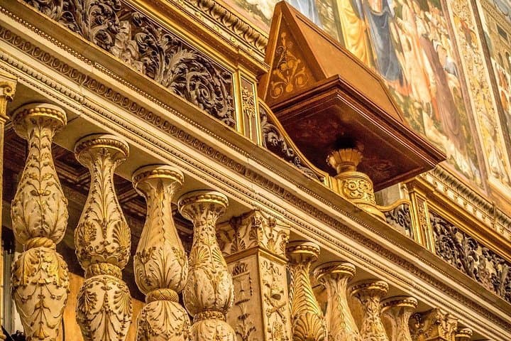 Sistine Chapel, Pulpit