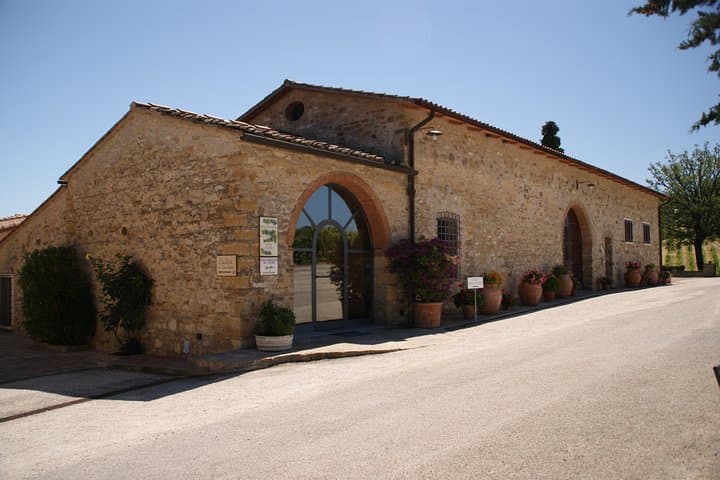 Livorno Shore Excursion: Chianti and Tuscany Countryside Private Wine Tour