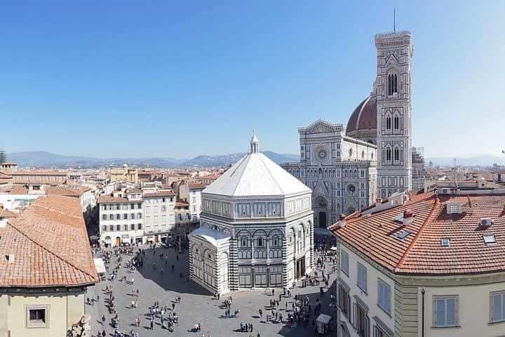 Accademia and Duomo Square private tour