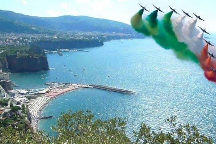 Private transfer Sorrento to Naples