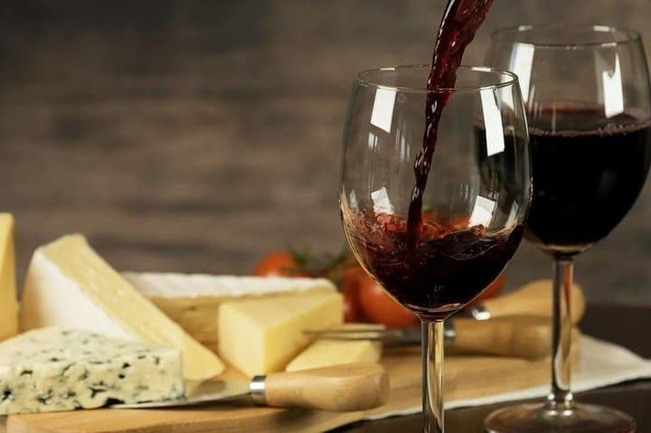 Day trip from Rome: Deluxe wine tasting in Montalcino - private tour