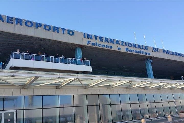 Private transfer from Palermo airport to Cefalù or vice versa