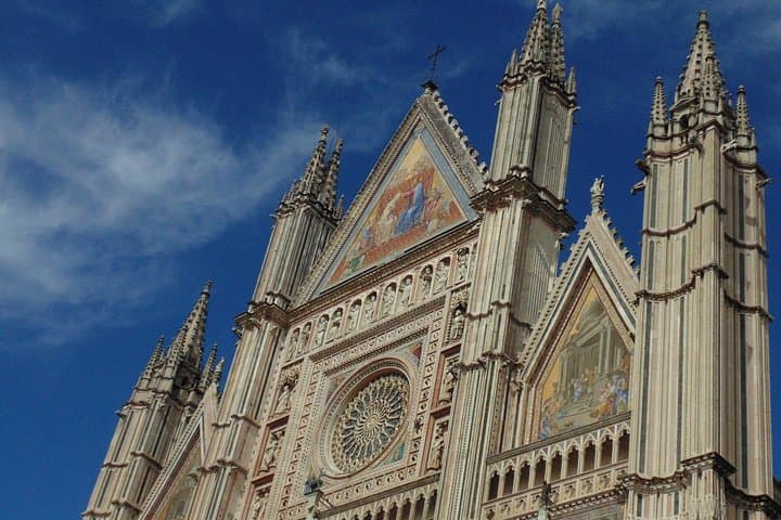 Private Transfer from Accommodation in ORVIETO to Accommodation in ROME