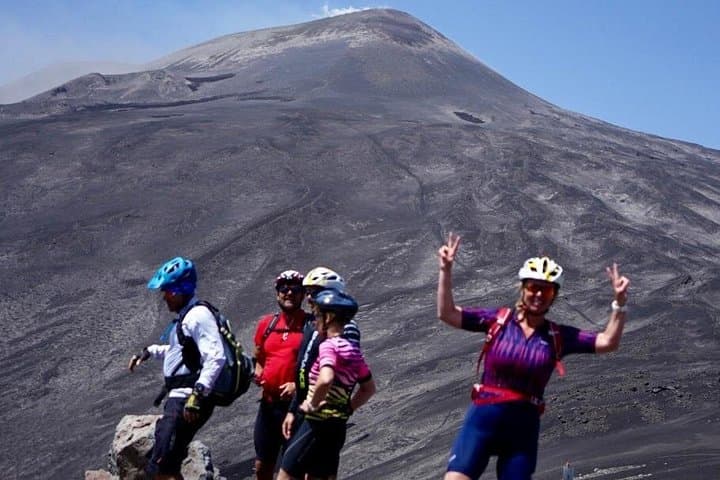 Mt. Etna Cycling to the Top small group