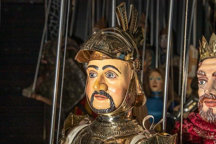 Sicilian puppets in Syracuse: show with behind-the-scenes visit