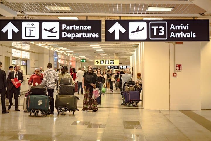 Private Transfer: from Rome (hotel-airport-railway station) to Amalfi (hotel)