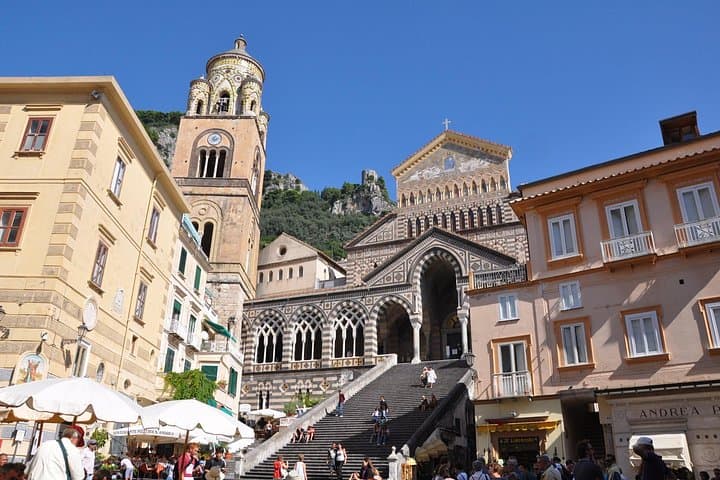 Private Transfer: From Sorrento to Amalfi with hotel pick-up and drop-off