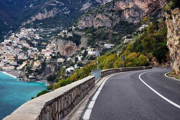 Private Transfer: From Amalfi (hotel) to Rome (hotel-airport-railway station)